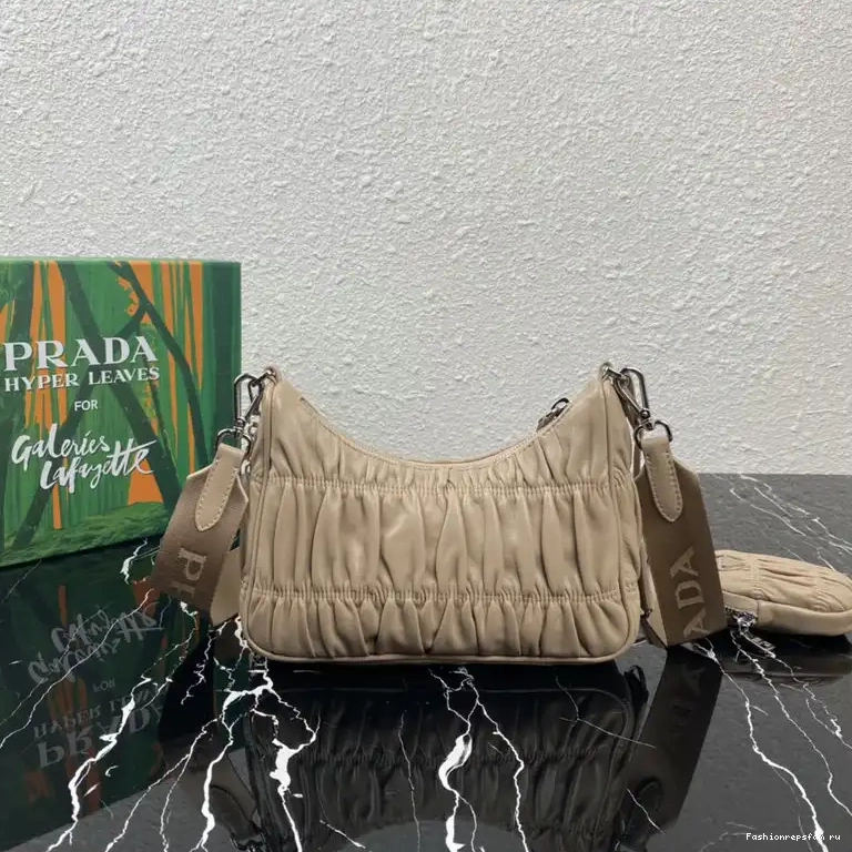 Fashionreps Prada Bags 2104DJ0033 0731